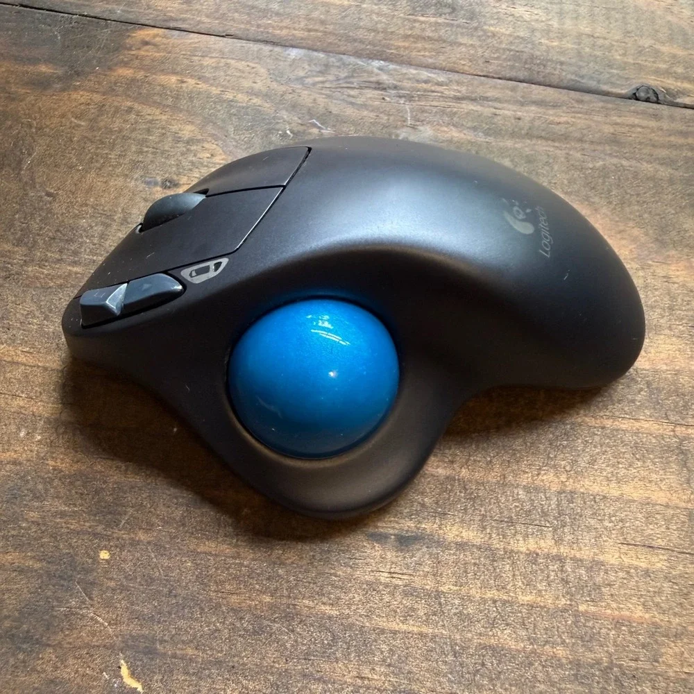 Logitech M570 Wireless Trackball Mouse Gray Blue Ergonomic No Dongle UNTESTED